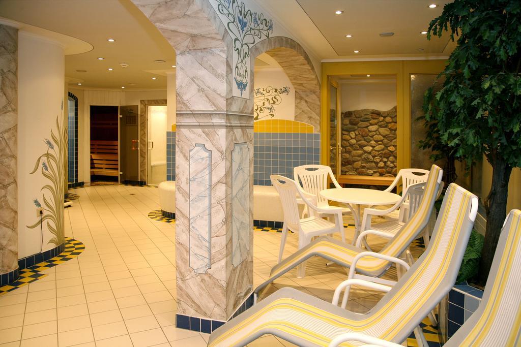 Hotel Schneeberger Niederau Exterior photo